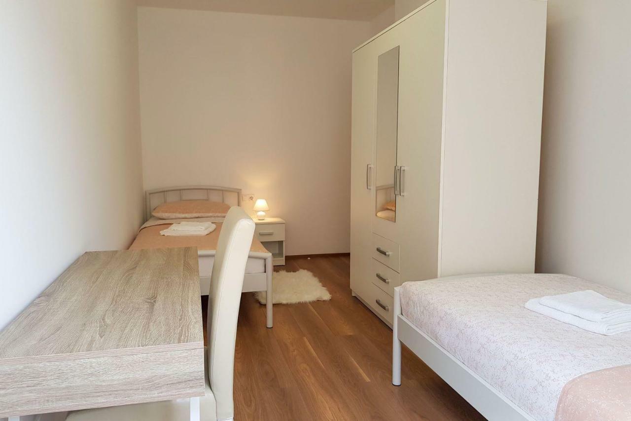 Apartments Mobine Metkovic Exterior photo